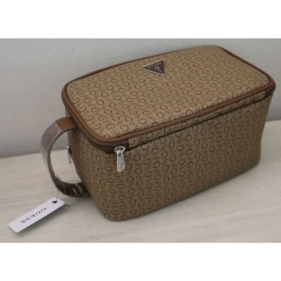 GUESS V7200082 Mocha Junction Travel Overnight Toiletry Cosmetic Case Bag $148 - Picture 9 of 11